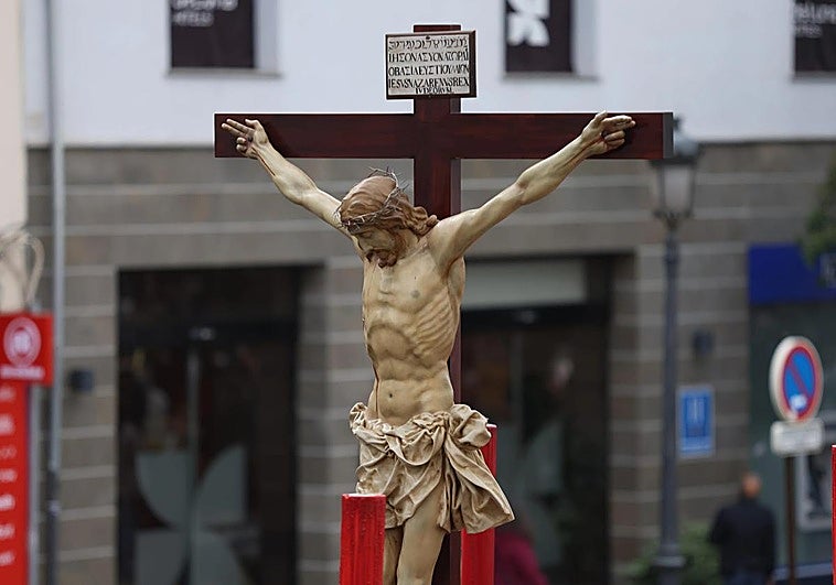 Así se reinventa el Miércoles Santo en Granada: del nuevo paso de Paciencia al de Meditación que define un estilo